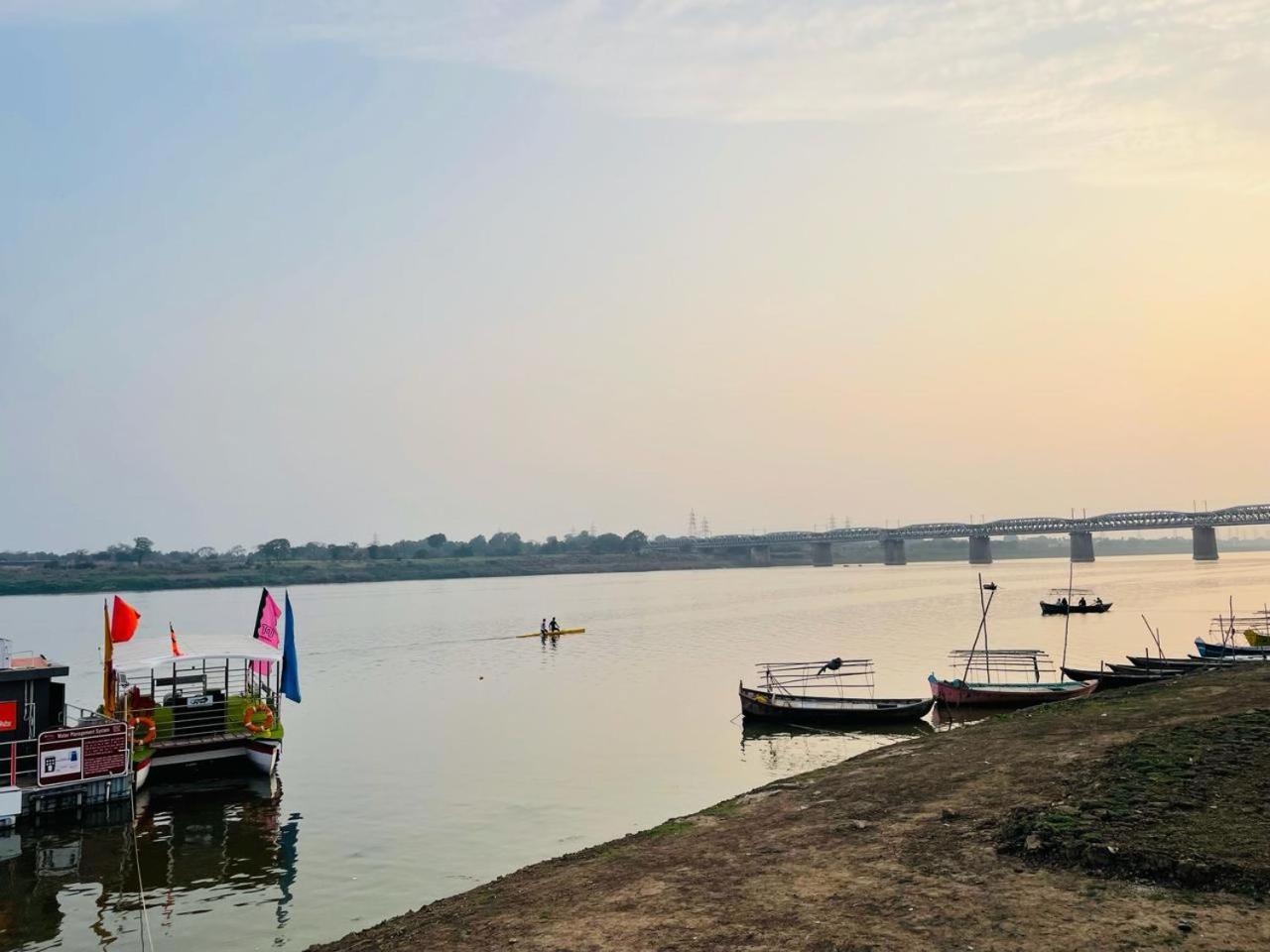 Hotel Sangam View Allāhābād Junction Kültér fotó