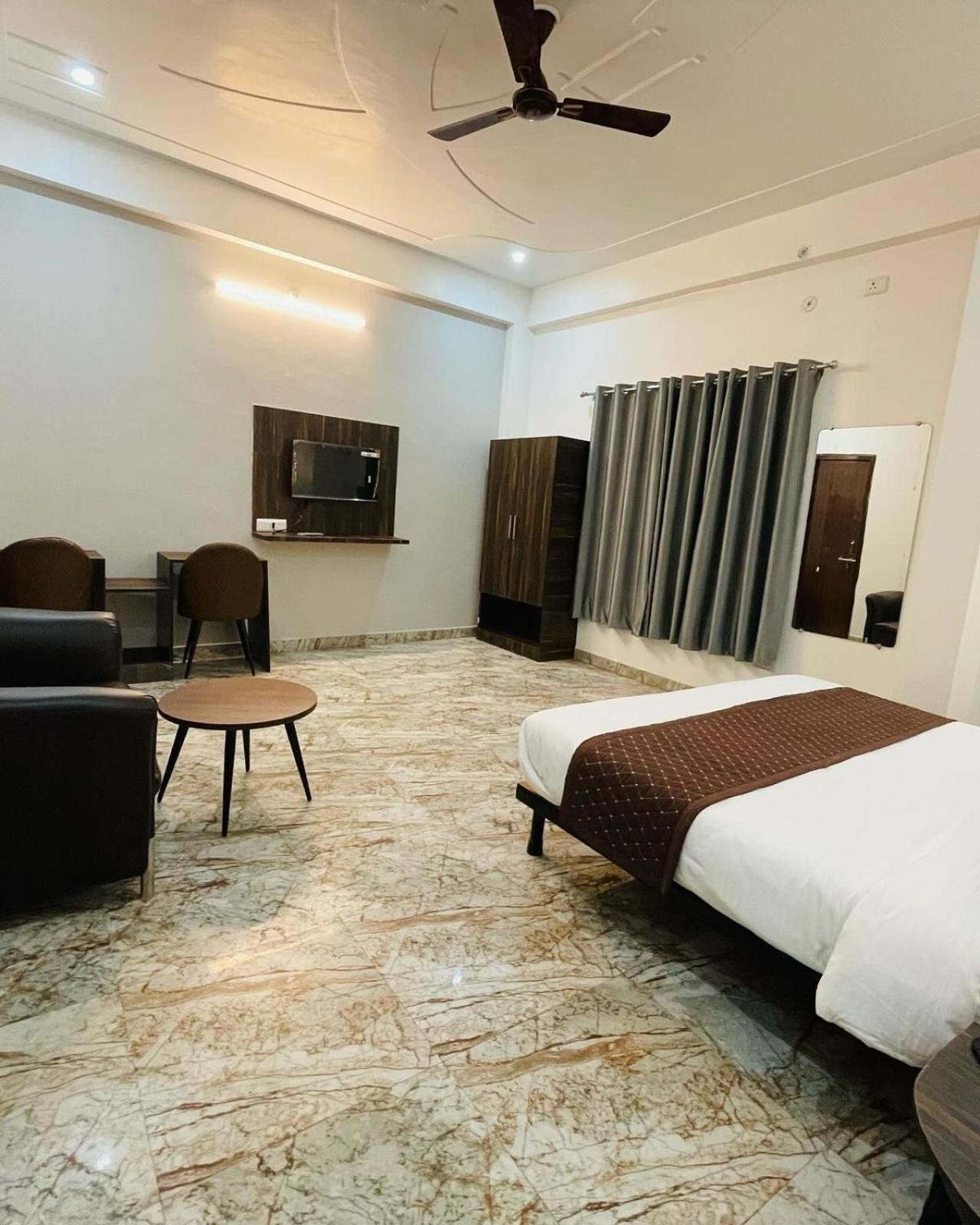 Hotel Sangam View Allāhābād Junction Kültér fotó